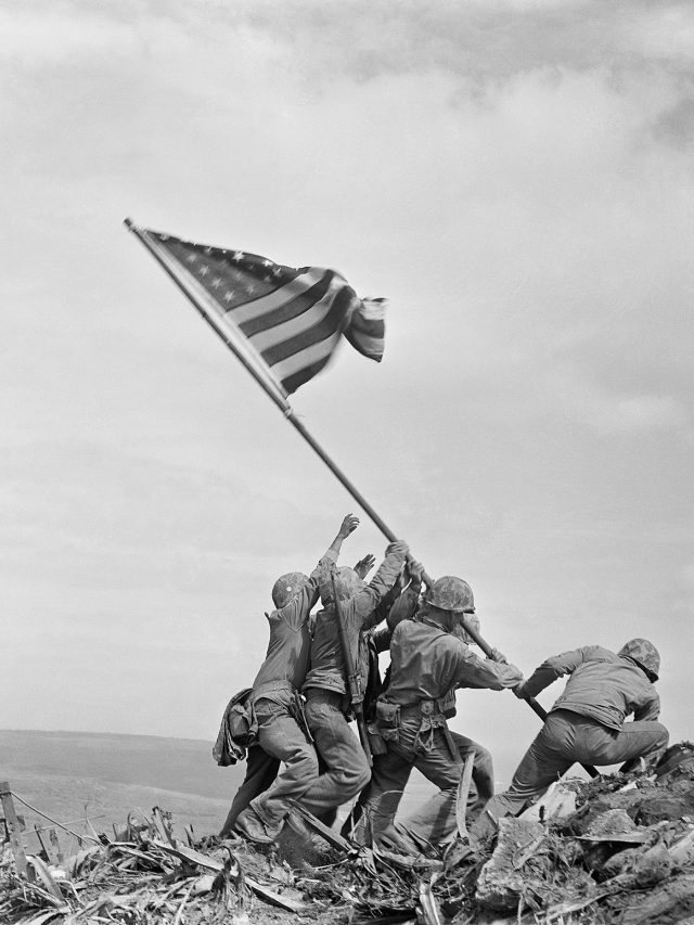 Raising_the_Flag_on_Iwo_Jima,_larger